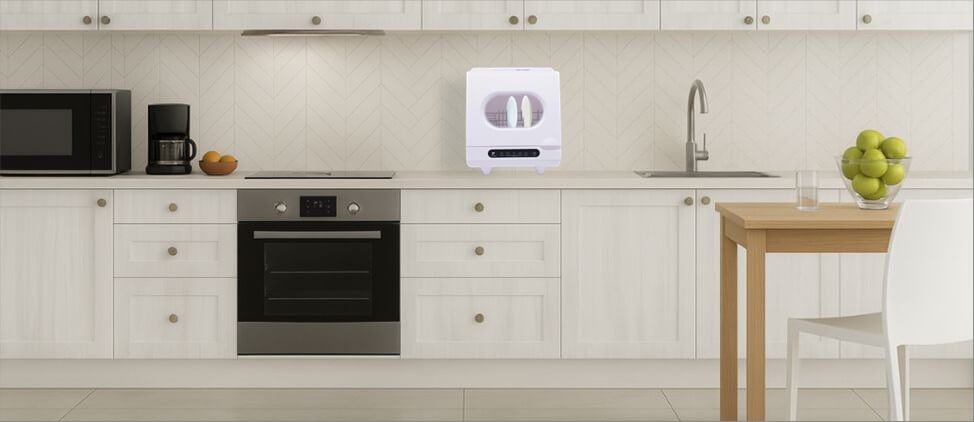 A visual size comparison chart displaying theXuthusman YTRSJ154151 dishwasher alongside a standard kitchen counter and average human heights. The graphic helps users understand its compact dimensions and how it fits within a regular kitchen environment.